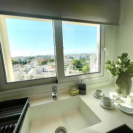 Penthouse Luxury * Nikósie