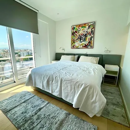 Penthouse Luxury - Armenias By Platform 357 * Nicosia