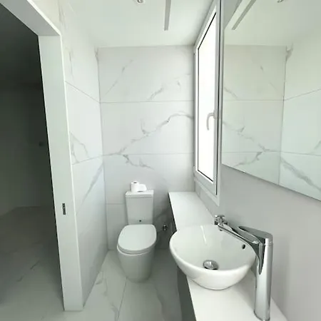 Penthouse Luxury - Armenias By Platform 357 *